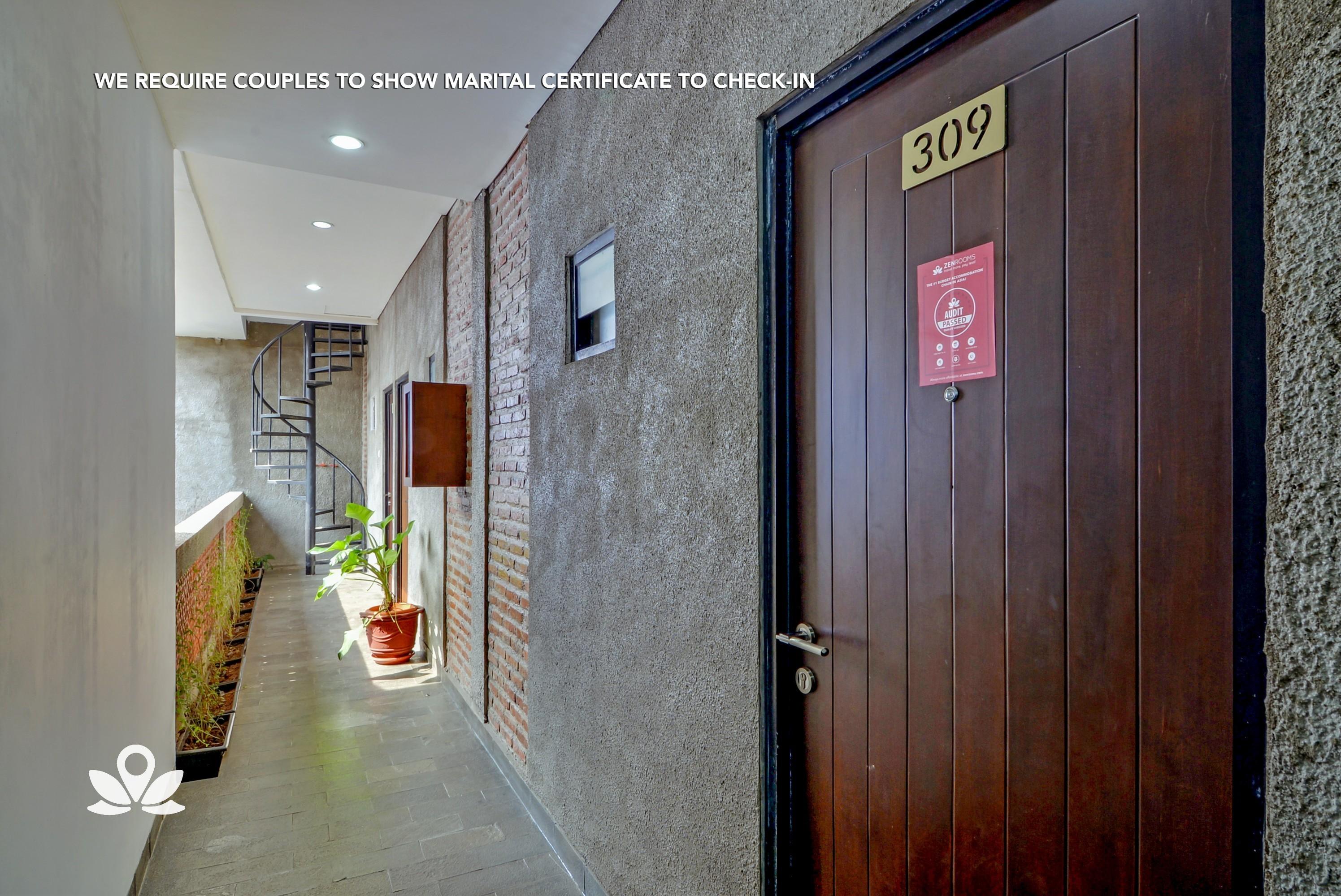 Legacy Residence Syariah Jakarta Exteriör bild